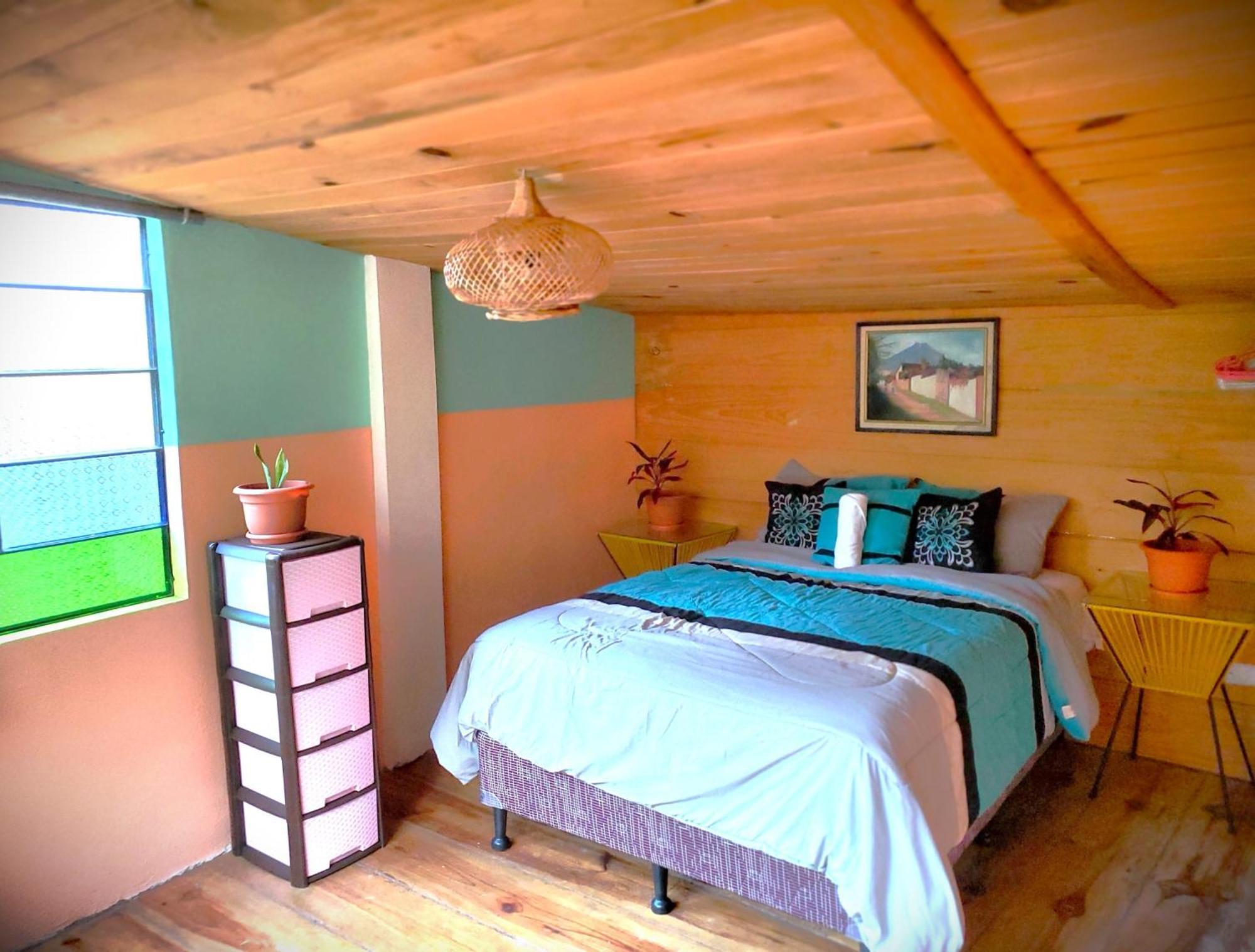 Art & Coffee Hotel Santa Cruz La Laguna Room photo